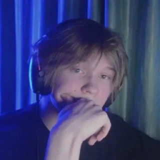 Стикер дипинсяра @ISDKLA @Stikerhi_bot - 7