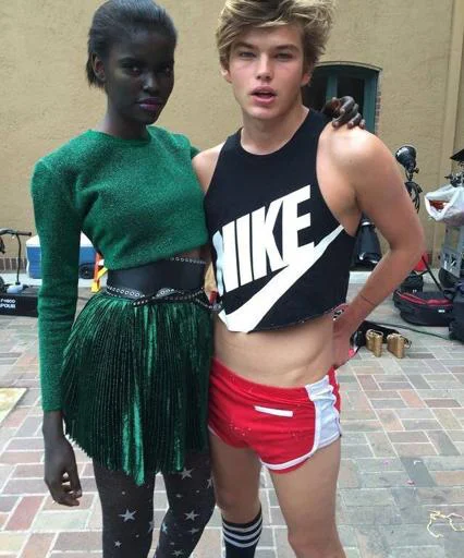 Sticker SG2PETt7XR_by_Shrifty_textbot - 1