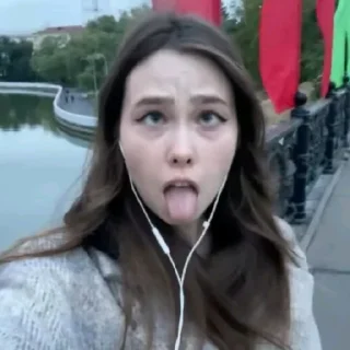 Стикер Шпачиха - 10