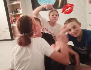 Стикер Хз ваще @Themki_robot - 4