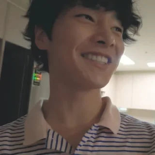 Стикер [SKZ VLOG] 아이엔(I.N) : I.N의 퐁당로그 4@SKZSTICKERS - 0