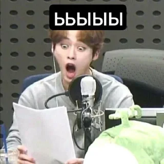 Sticker Минхоша❤️🐈 (От@E_Shyha) @Themki_robot - 6