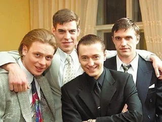 Стикер Бригада @Tgthemesrobot - 10