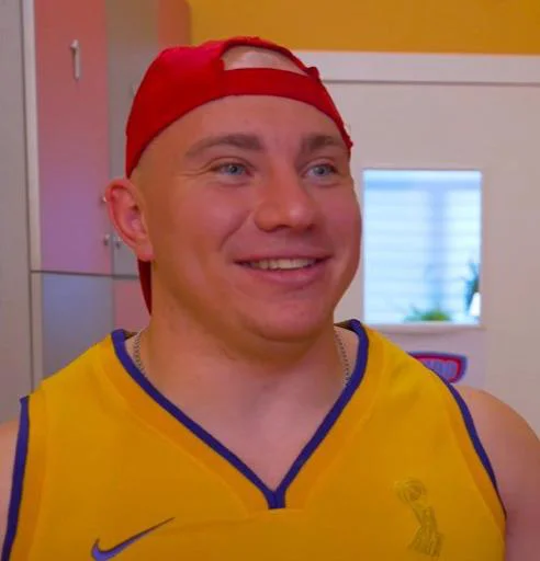 Стикер SWGUUAyVHY_by_Tgthemesrobot - 1