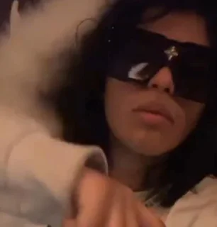 Стикер Hoshie>>> @Sticker_tg_robot - 1