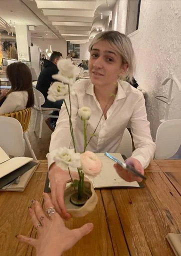 Sticker SYxGjUbxXu_by_Tgthemesrobot - 1