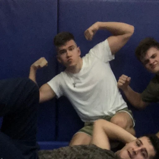 Sticker Sarkis TV - 9