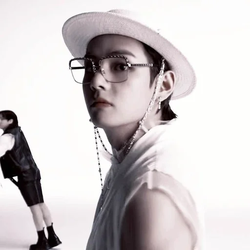 human face fashion accessory person