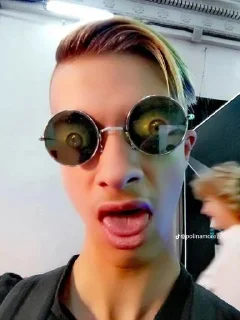 Sticker эля дура @Tgthemstickbot - 1