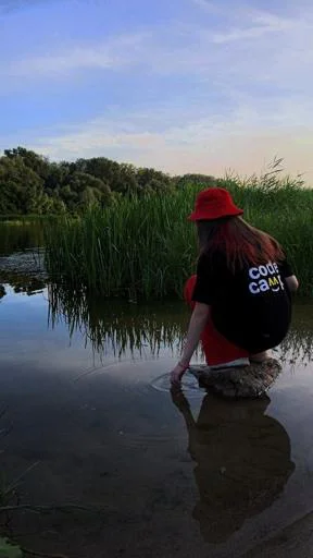 🐸 @Shrifty_textbot - 