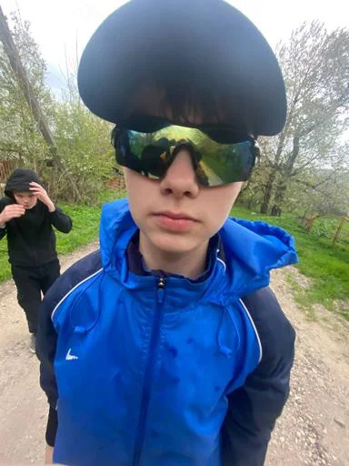 Sticker SdcKZHh24u_by_Sticersi_bot - 1