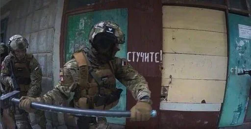 Стикер SdcgXic4tx_by_Sticker_tg_robot - 1