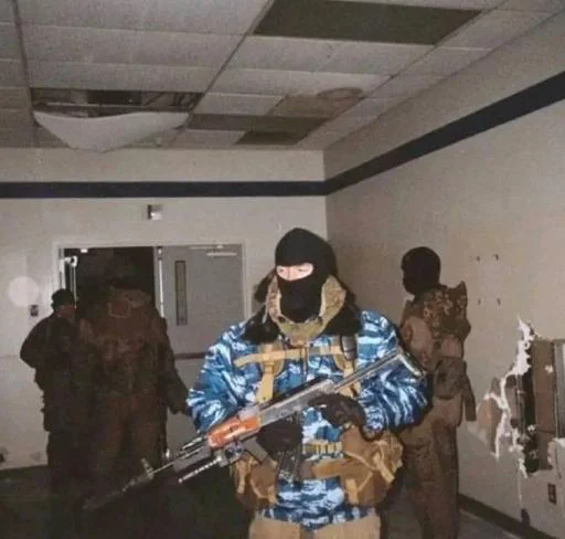 Sticker SdcgXic4tx_by_Sticker_tg_robot - 1