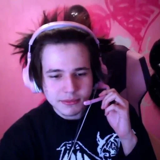 human face person headphones