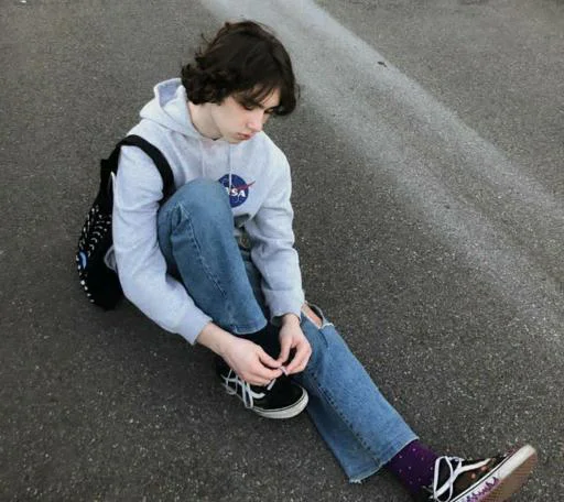 Мішган♡♡ @Stikerhi_bot - 