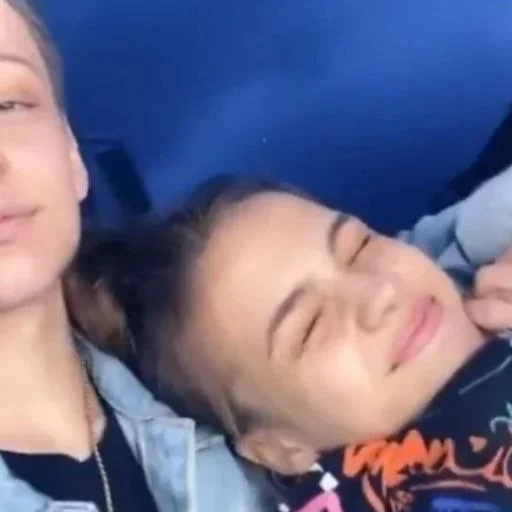 Человек человеческое лицо селфи