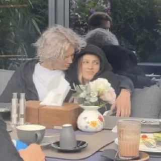 Sticker скалли для викули - 3