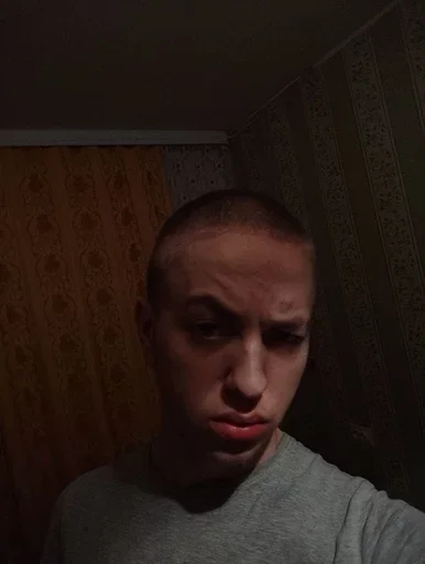 Стикер Кринж мужчина - 10