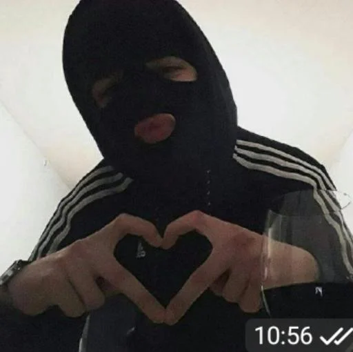 Sticker SnKGnb0yNH_by_Stikerhi_bot - 1