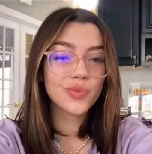 Стикер от бабочки :: @fStikBot - 5