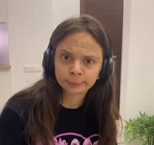 Sticker ксюшка и аришка :: @fStikBot - 4