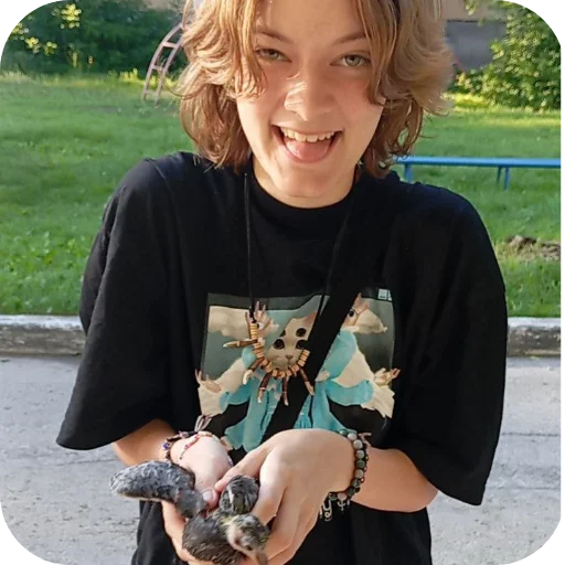 Sticker SonyaHuliganit - 1