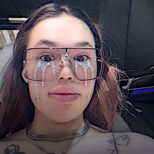 Sticker даша от путина💍 :: @fStikBot - 0