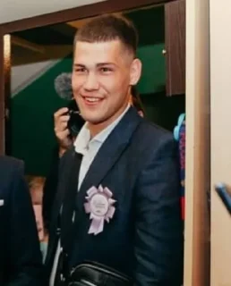 Стикер Санечка - 2