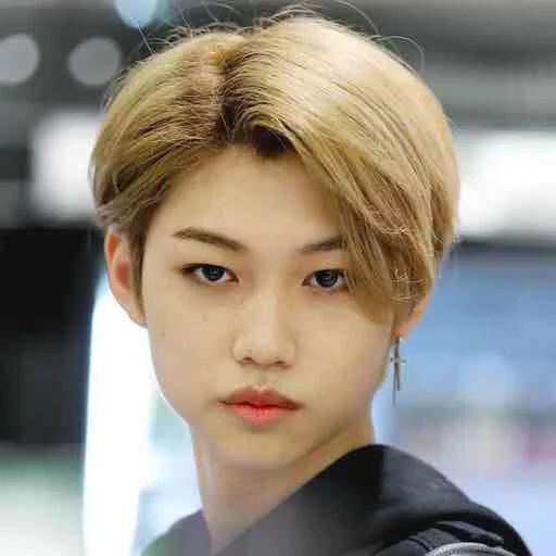 person human face eyebrow