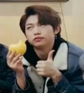 Стикер Skz - 9