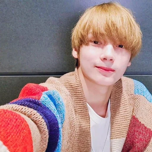 Стикер Hueningkai'one @stickerstxt :: @fStikBot - 4