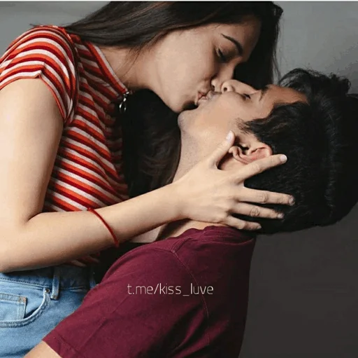 Стикер Gif.sticker.labazi💋 @xxluvelyxx - 0