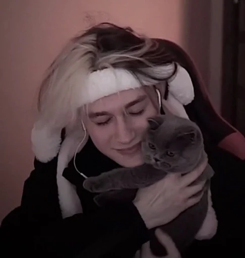 неглотай и иванзоло2004 :: @fStikBot - Человек