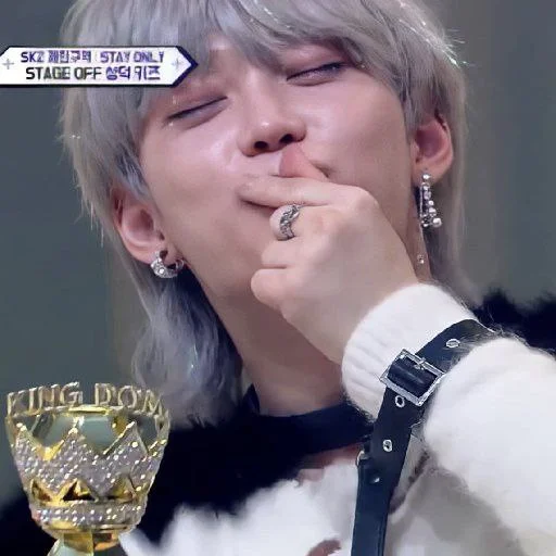 fashion accessory person human face