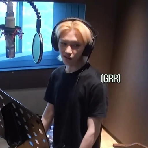 Человек одежда комнатный