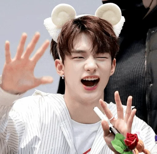 Стикер STRΔΨ ҜIDS• @Park_Jimine🍒 - 3