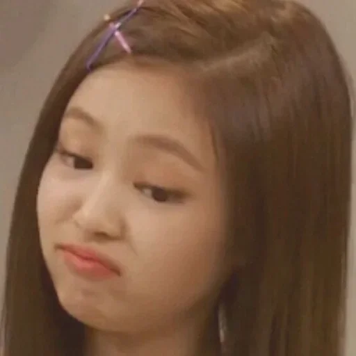 person lip hairstyle