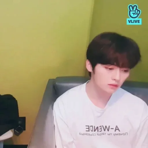 Человек человеческое лицо стена