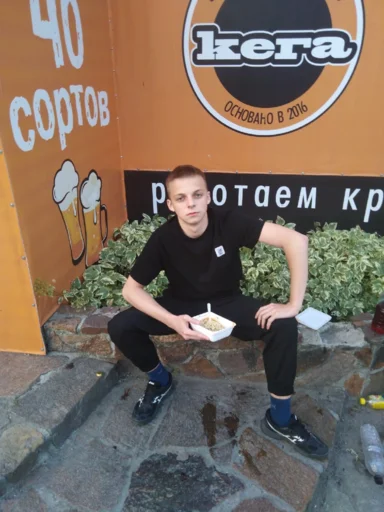 Sticker Strng_fml - 1