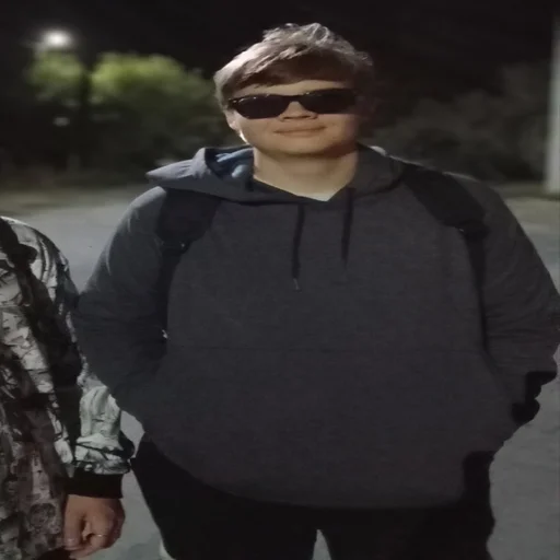 Стикер Strng_fml - 1