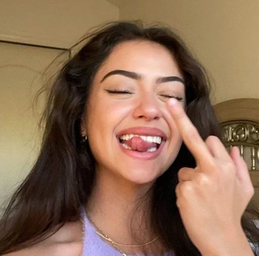 Человек человеческое лицо улыбаться