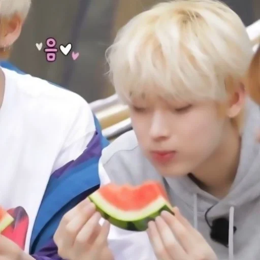 Sticker Sunoolov3m3ow - 1