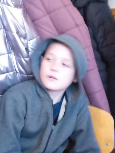 Sticker SwX65pU8GJ_by_Stikerhi_bot - 1