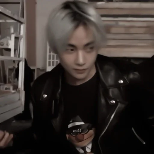 Sticker ``𝐓𝐀𝐄𝐇𝐘𝐔𝐍𝐆; @taevisss :: @fStikBot - 5