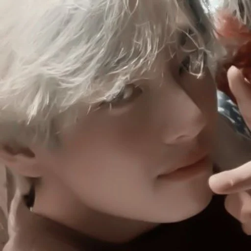 Sticker ``𝐓𝐀𝐄𝐇𝐘𝐔𝐍𝐆; @taevisss :: @fStikBot - 2