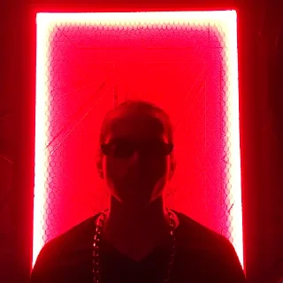 Sticker TRATATRAHER - 0