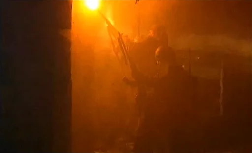 amber lens flare screenshot