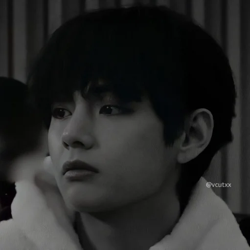 taehyung @stiker_kth - 