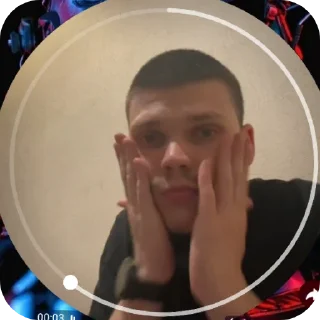 Sticker Таракан 2 : Восхождение 🪳 - 1