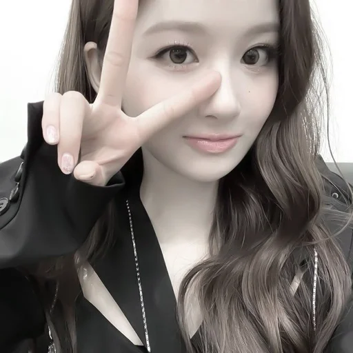 Стикер ˖ ࣪𖥻sᴜʟʟʏᴏᴏɴ @lindastik :: @fStikBot - 5